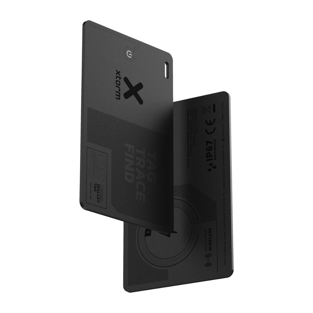 Dwie strony Xtorm Waterproof WalletTag pokazujące konstrukcję lokalizatora